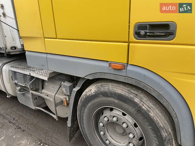 Тягач DAF XF 105 2010 в Звягеле