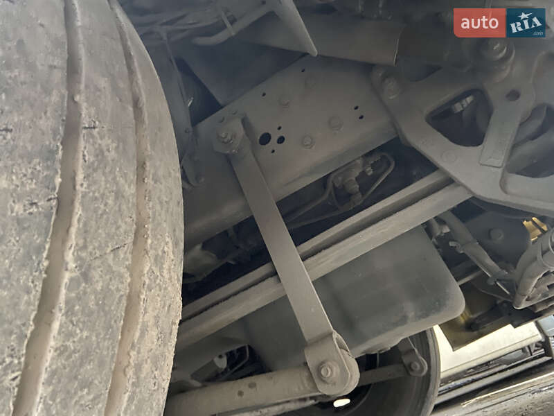 Тягач DAF XF 105 2010 в Звягеле