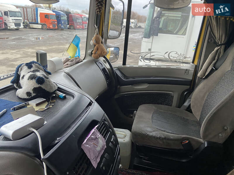 Тягач DAF XF 105 2010 в Звягеле