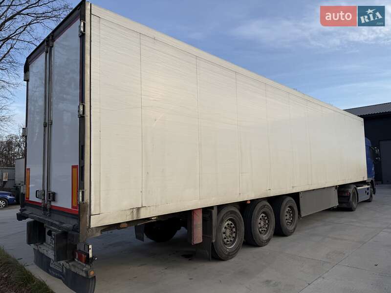 Тягач DAF XF 105 2012 в Києві