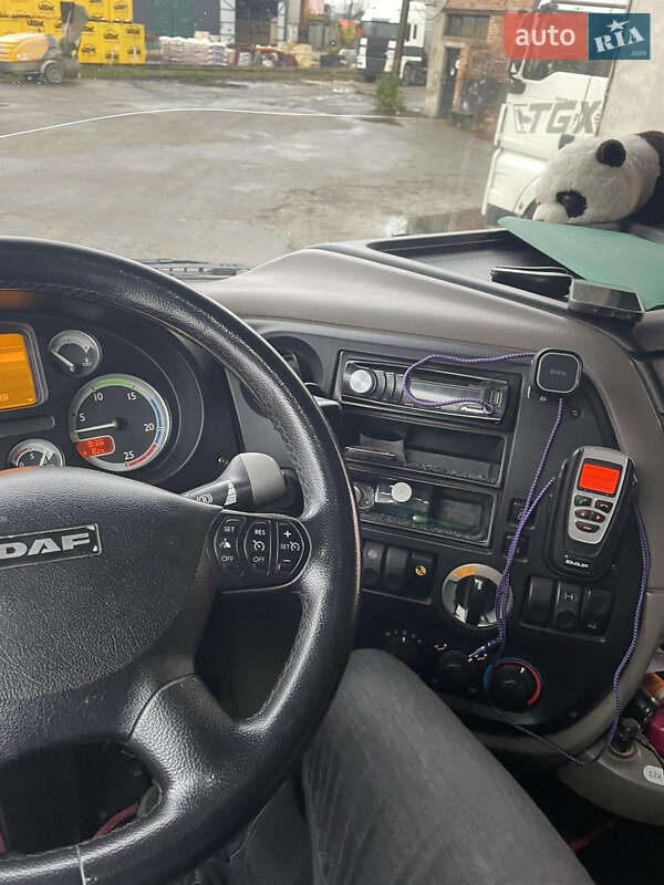 Тягач DAF XF 105 2011 в Житомире