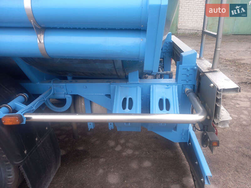 Інші вантажівки DAF XF 105 2012 в Черкасах