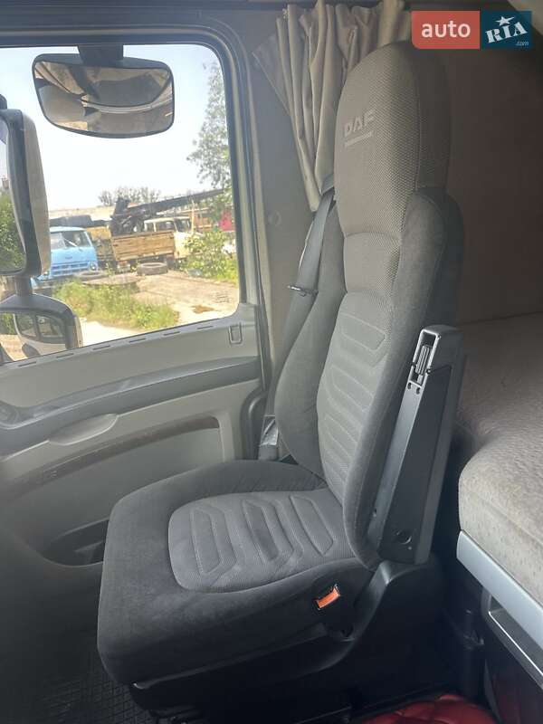 Тягач DAF XF 105 2011 в Львове