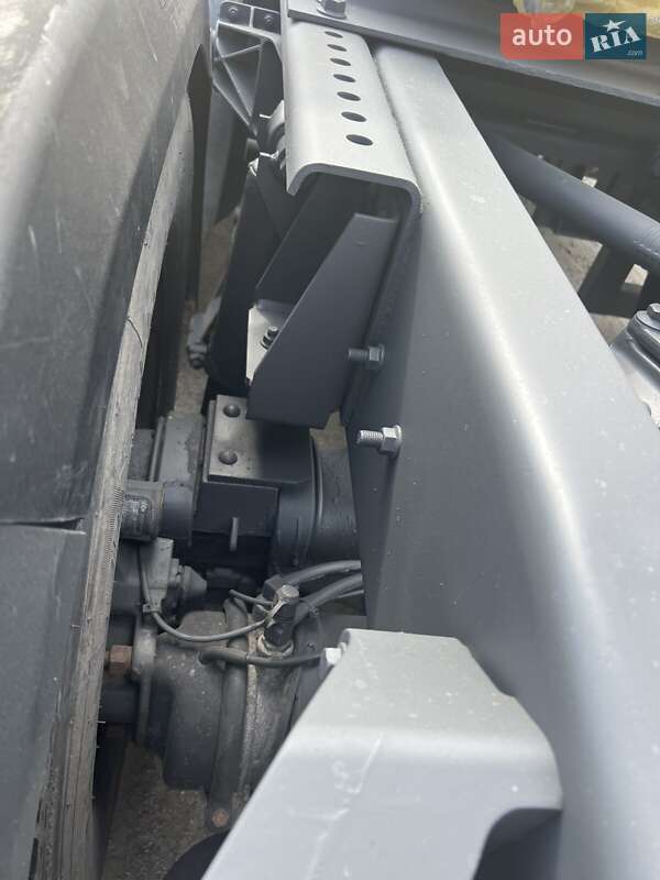 Тягач DAF XF 105 2012 в Киеве