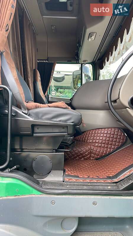 Тентованый DAF XF 105 2011 в Киеве