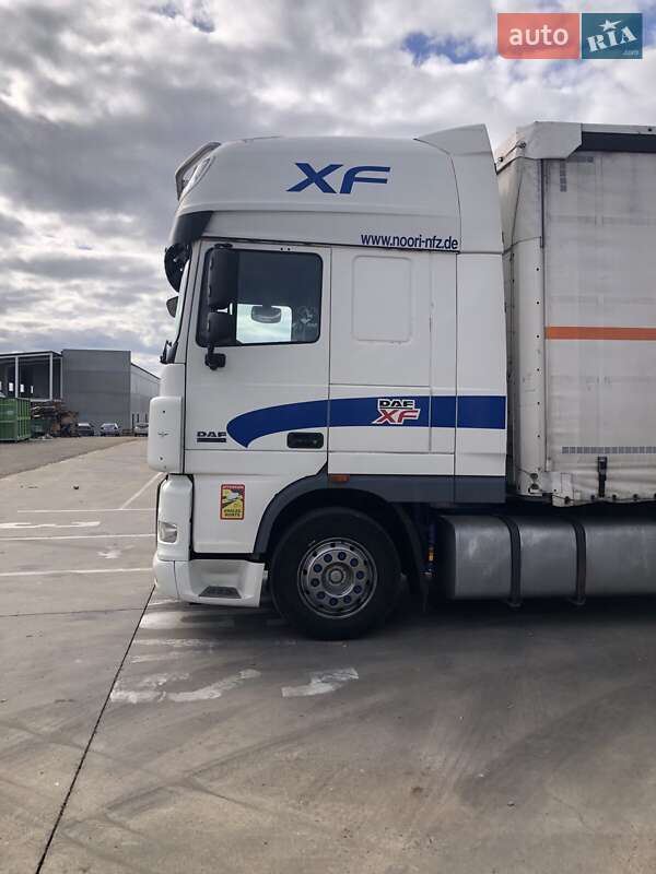 Тягач DAF XF 105 2011 в Львове