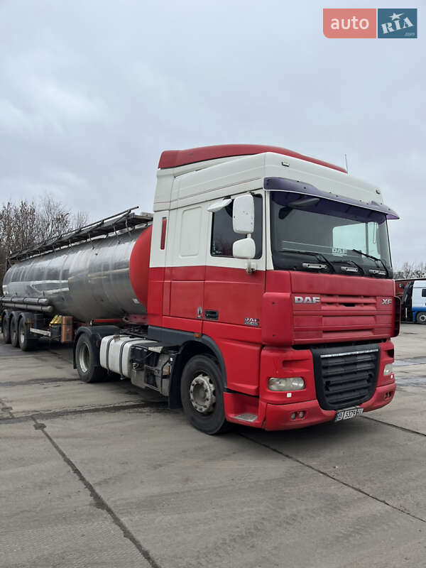 Тягач DAF XF 105 2007 в Полтаве