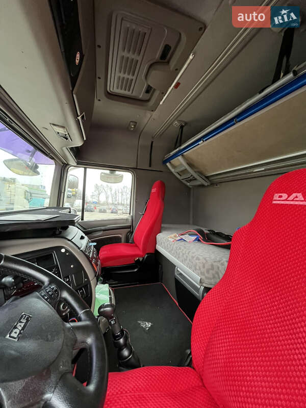 Тягач DAF XF 105 2007 в Полтаве