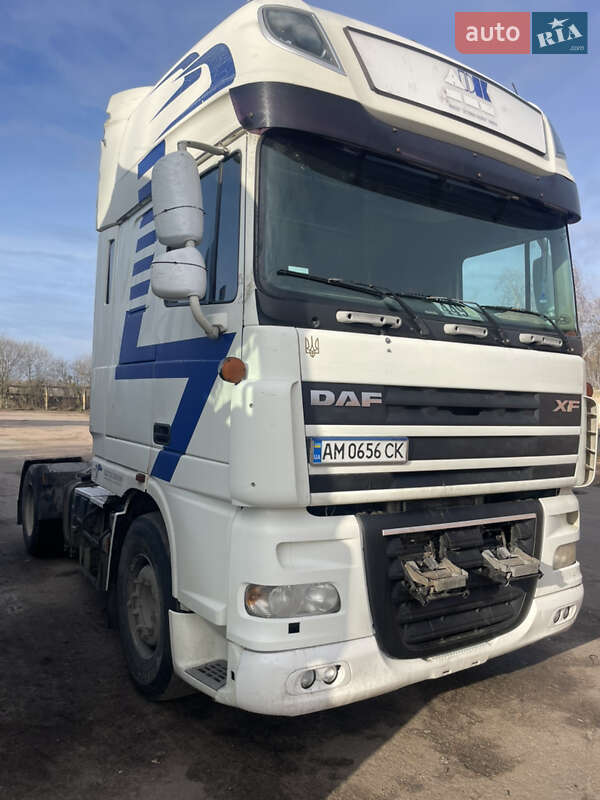 Тягач DAF XF 105 2008 в Коростене