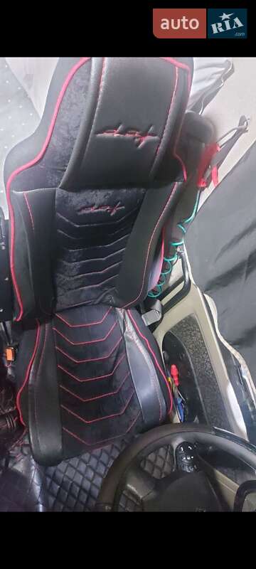 Тягач DAF XF 105 2010 в Шепетівці