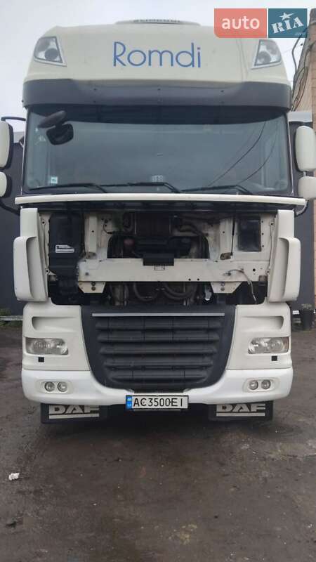 Тягач DAF XF 105 2011 в Луцке