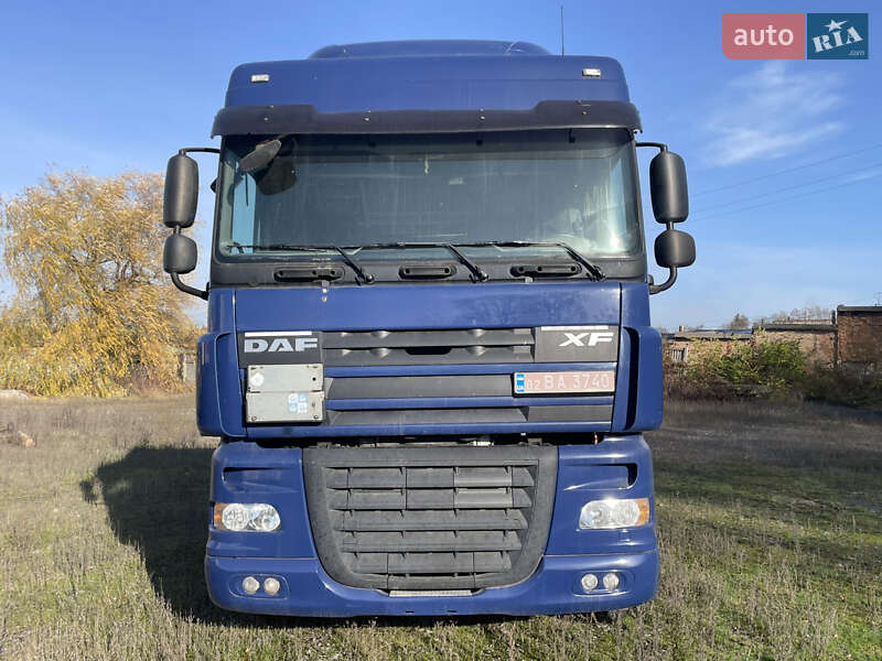 Тягач DAF XF 105 2013 в Вінниці