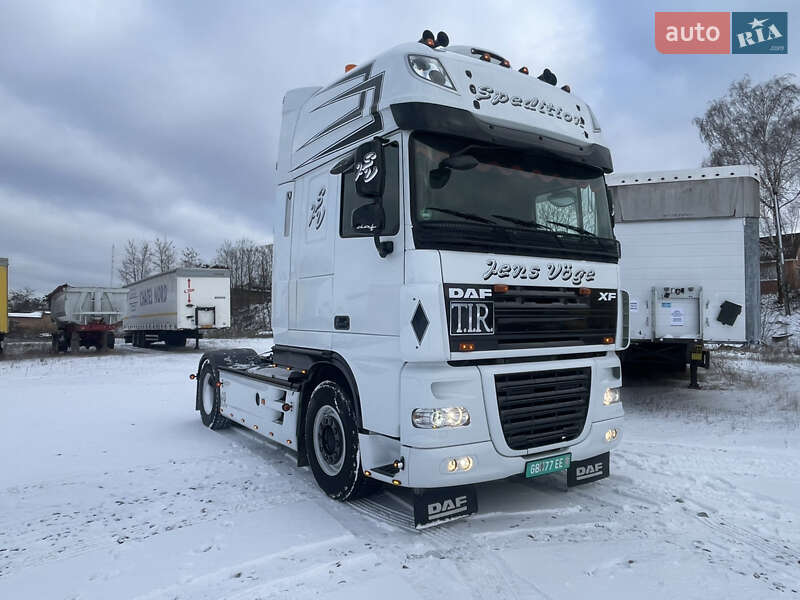 Тягач DAF XF 105 2013 в Вінниці