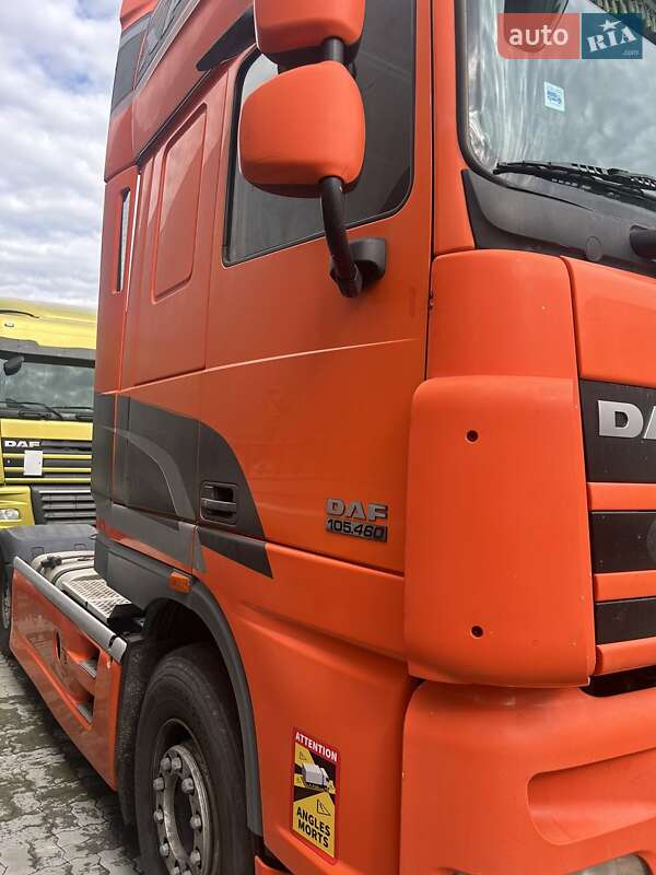 Грузовой фургон DAF XF 105 2013 в Калуше
