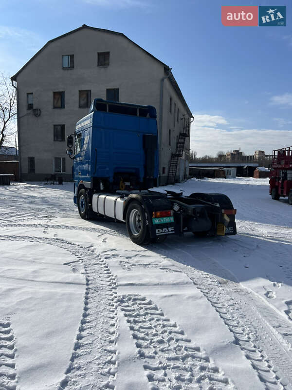 Тягач DAF XF 105 2012 в Черновцах