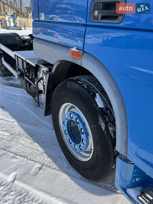 Тягач DAF XF 105 2012 в Черновцах