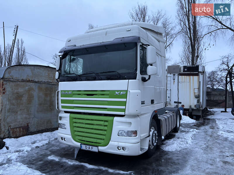 Тягач DAF XF 105 2011 в Черкассах