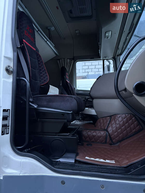 Тягач DAF XF 105 2011 в Черкассах