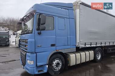 Тягач DAF XF 105 2009 в Ровно