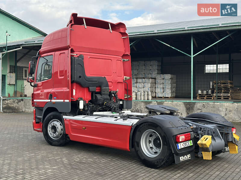 Тягач DAF XF 105 2013 в Хусте