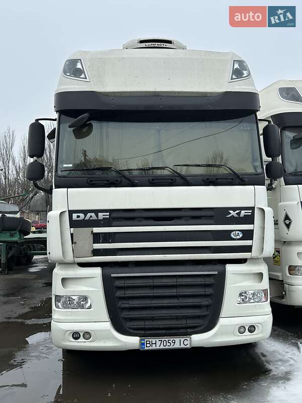 Тягач DAF XF 105 2011 в Одессе
