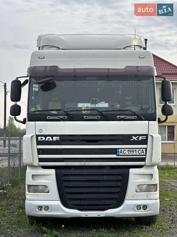 Тентованый DAF XF 105 2008 в Луцке