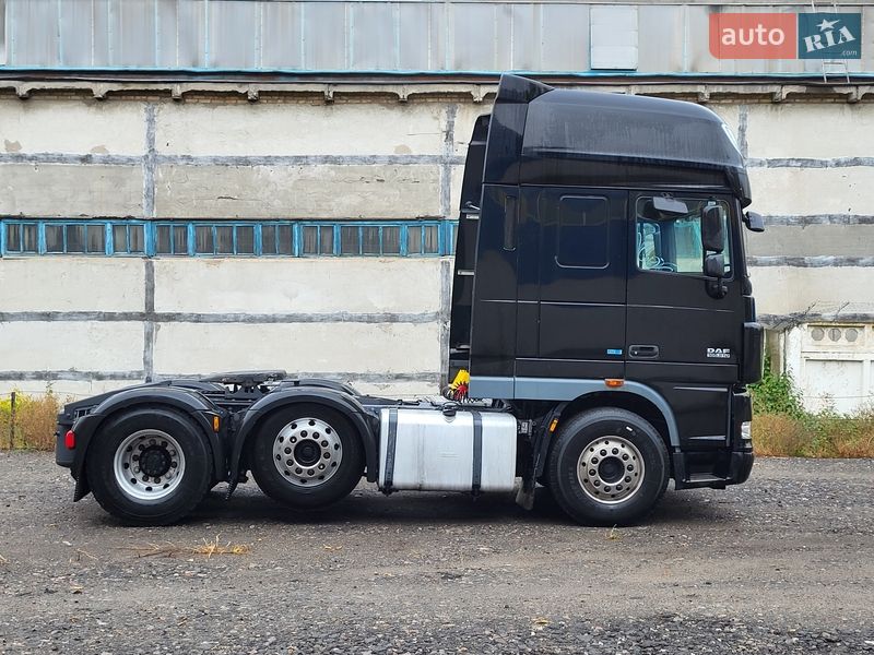 Тягач DAF XF 105 2012 в Киеве
