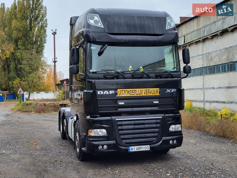 Тягач DAF XF 105 2012 в Киеве