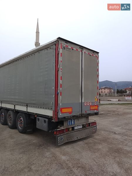 Тягач DAF XF 105 2009 в Черновцах