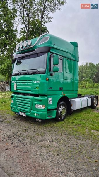 Тягач DAF XF 105 2009 в Львове