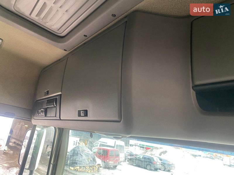 Тягач DAF XF 105 2011 в Киеве