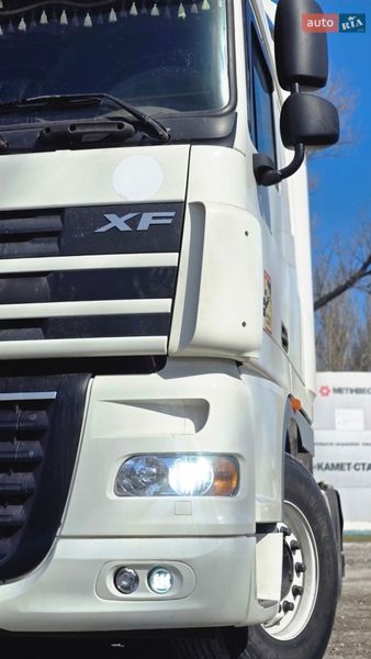 Тягач DAF XF 105 2012 в Каменском