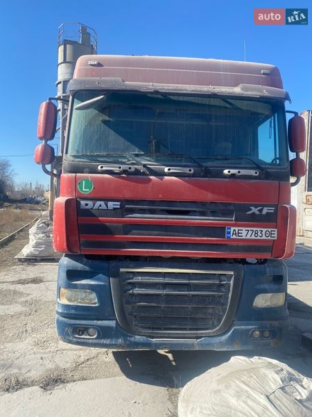Тягач DAF XF 105 2009 в Днепре