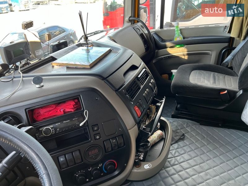 Тягач DAF XF 105 2011 в Львове