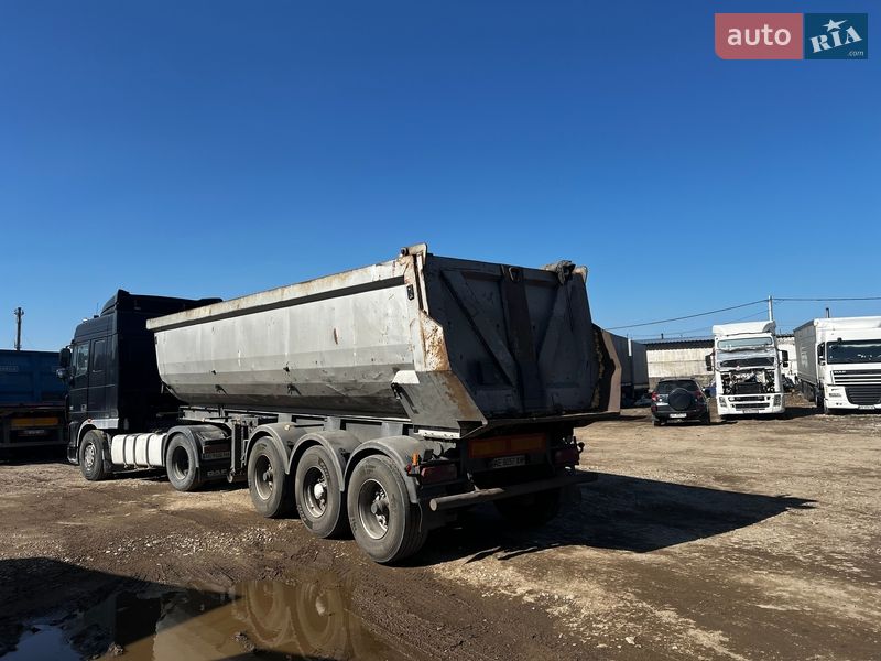 Тягач DAF XF 105 2010 в Дніпрі