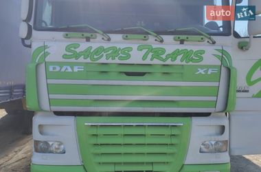Тягач DAF XF 105 2005 в Ровно