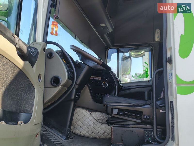 Тягач DAF XF 105 2005 в Рівному