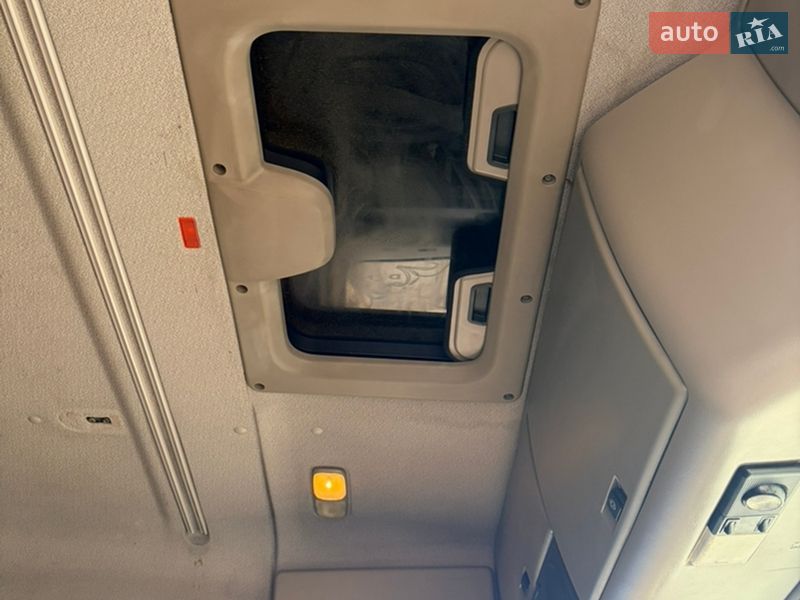 Тентований DAF XF 105 2007 в Харкові