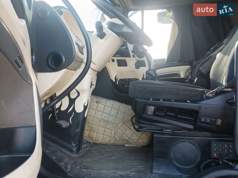 Тягач DAF XF 105 2012 в Краснокутську