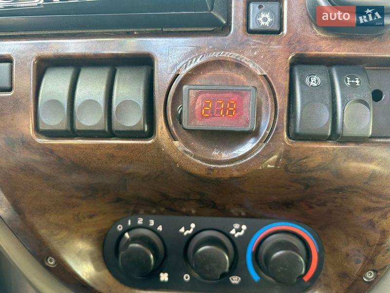 Тягач DAF XF 105 2008 в Покрові