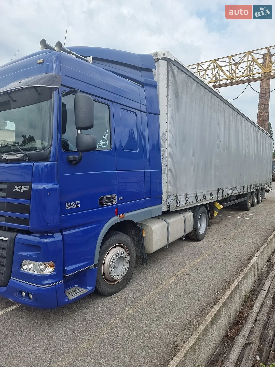 DAF XF 105 2008 VIN XLRTE47MS0E849484 фото оголошення 3 з 5