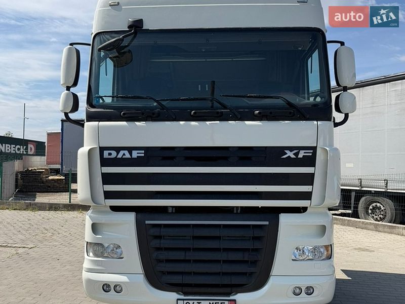 Тягач DAF XF 105 2013 в Тячеві