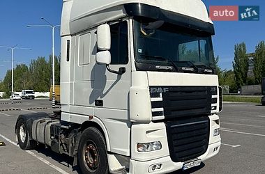 Тягач DAF XF 105 2007 в Дніпрі