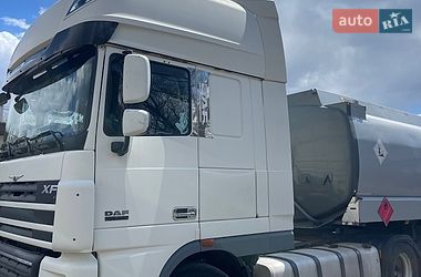 Тягач DAF XF 105 2010 в Обухові