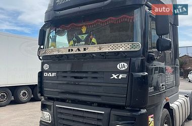 Тягач DAF XF 105 2011 в Киеве