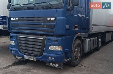 Тягач DAF XF 105 2010 в Житомирі