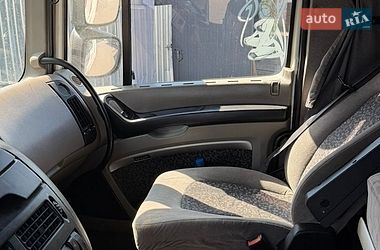 Тягач DAF XF 105 2006 в Луцке