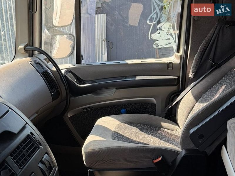 Тягач DAF XF 105 2006 в Луцке