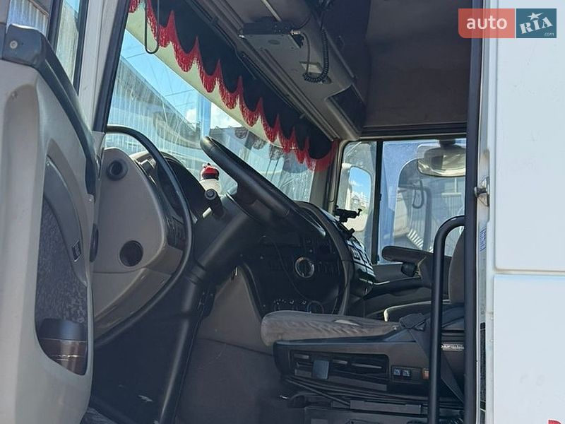 Тягач DAF XF 105 2006 в Луцке