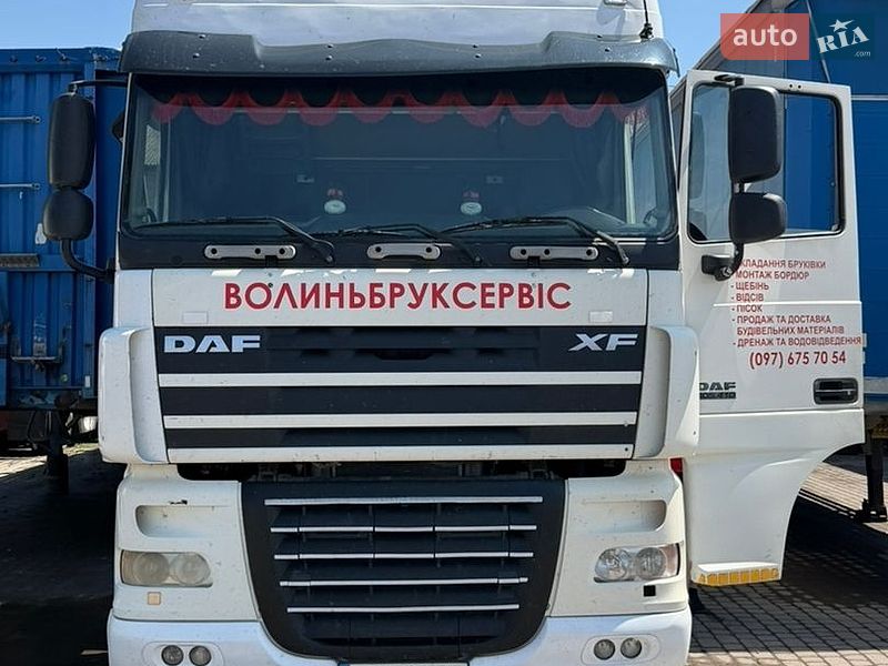 Тягач DAF XF 105 2006 в Луцке
